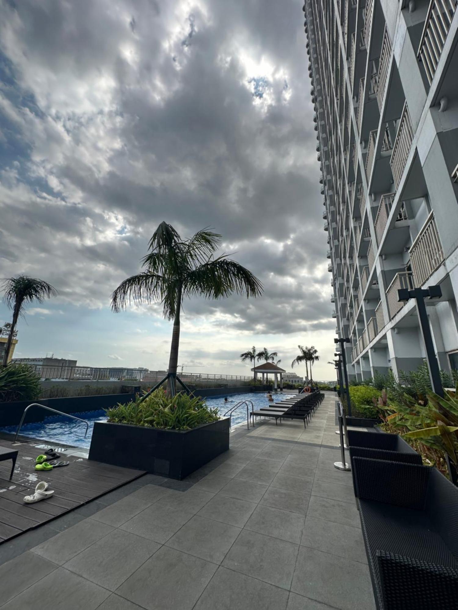 Chen'S Cozy 2Bedroom @ Coast Residences Manila Exterior foto